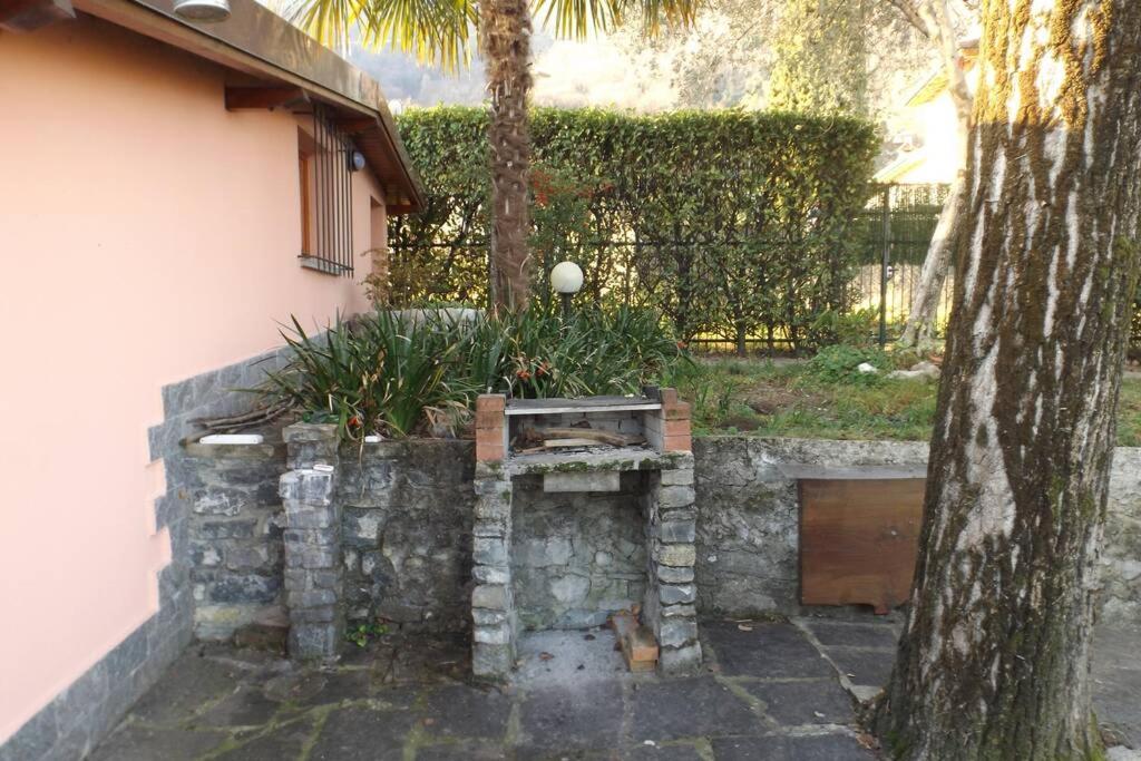 Como Lakeside Cottage Onno Esterno foto
